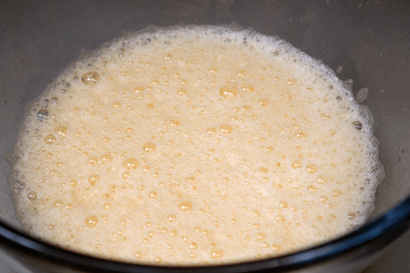 Пышные дрожжевые блины на молоке – рецепты толстых блинов