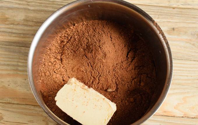 Шоколадный кекс с какао