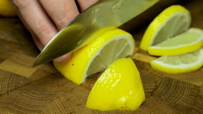 Горбуша в духовке с лимоном