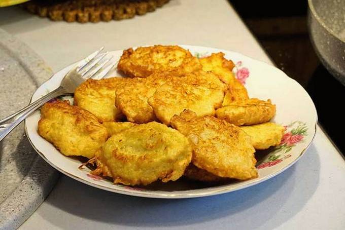 Драники с кабачками и картошкой: рецепт летнего блюда