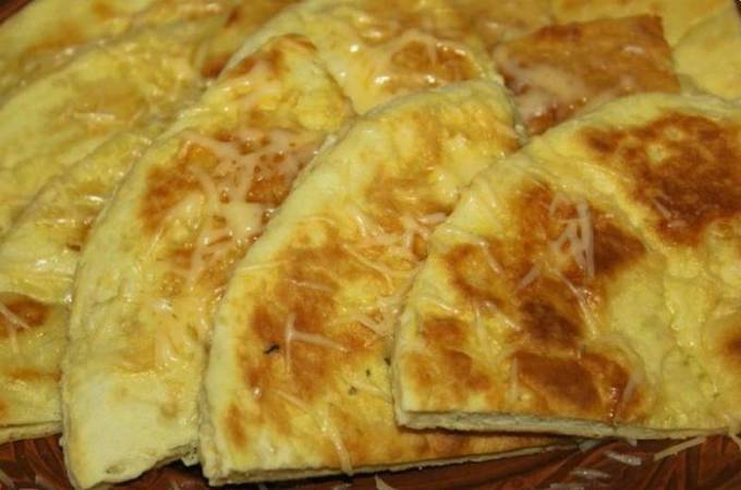 Хачапури с сыром на сковороде рецепт быстрый на кефире легкий рецепт приготовления пошагово с фото