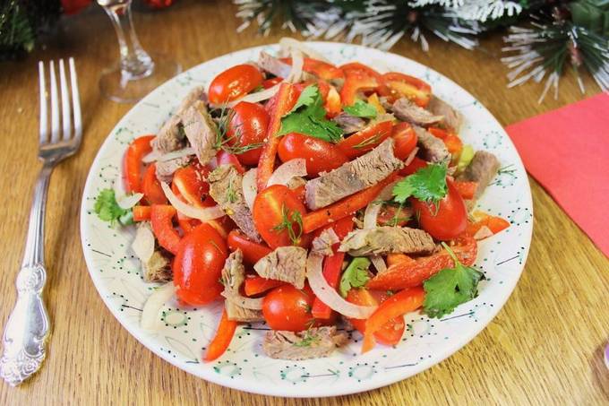 Салат с говядиной и болгарским перцем