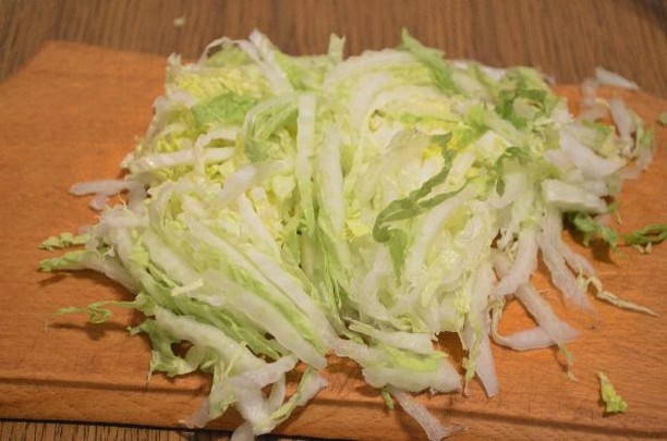 Салат из пекинской капусты диетический