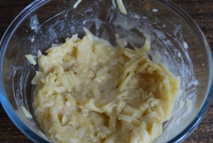 Картофельная запеканка на сковороде