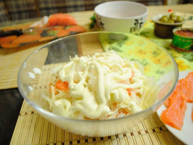 Крабовый салат с креветками