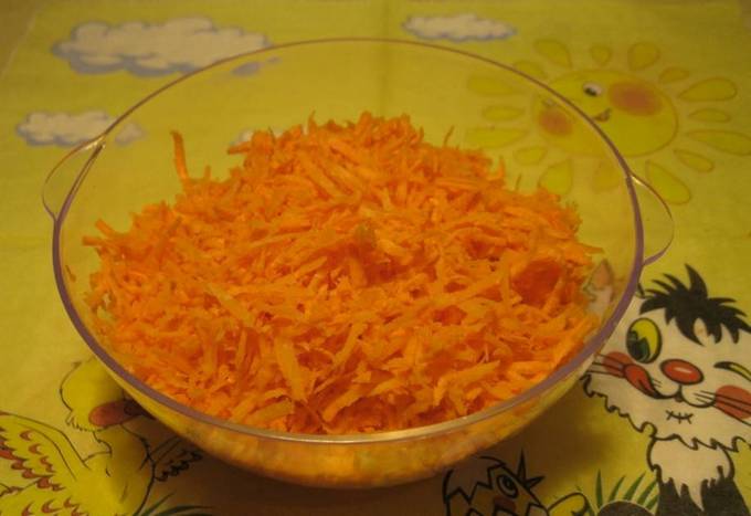Салат с печенью морковью и луком