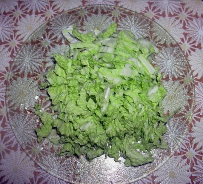 Салат с авокадо и пекинской капустой