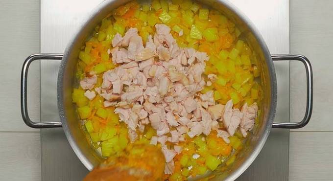 Щавелевый суп на мясном бульоне