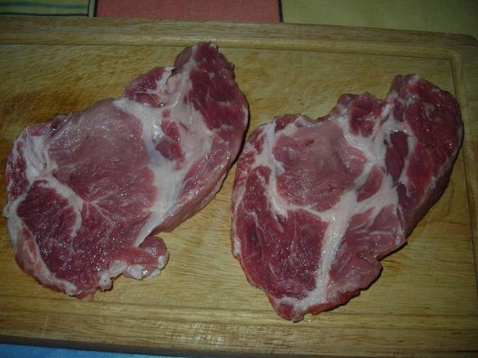 Отбивные из шеи свинины на сковороде - вкусный рецепт приготовления с фото