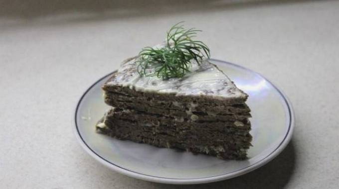 Классический печёночный торт из говяжьей печени