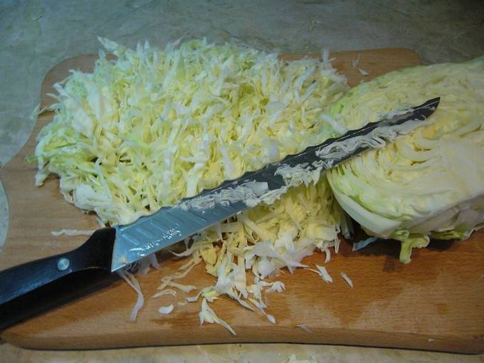 Салат из кабачков и капусты на зиму