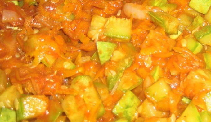 Салат из кабачков моркови и лука на зиму