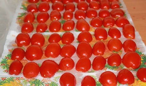 Вяленые помидоры в оливковом масле