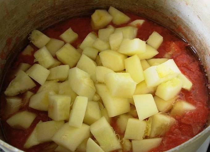 Салат анкл бенс из кабачков с томатной пастой