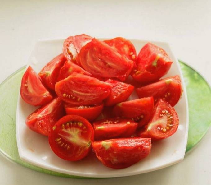 Маринованные помидоры дольками быстрого приготовления