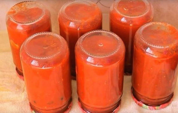 Маринованные помидоры в томатном соке