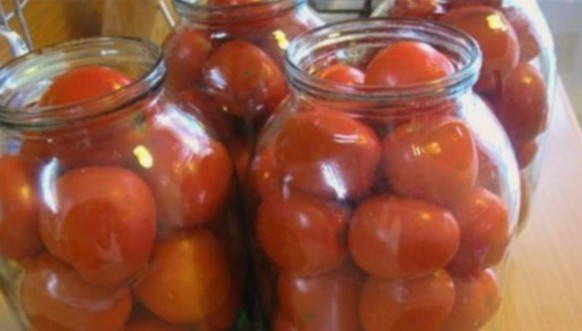 Сладкие маринованные помидоры без специй