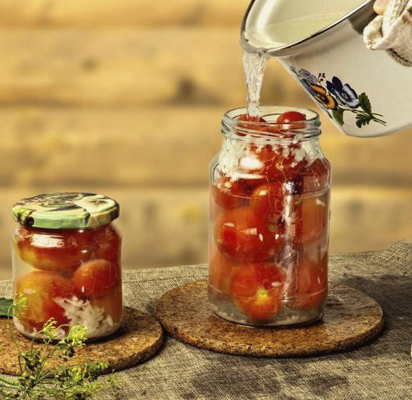Маринованные помидоры - кулинарные рецепты. Миллион Меню