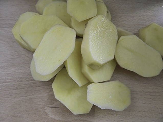 Картошка на мангале на решетке