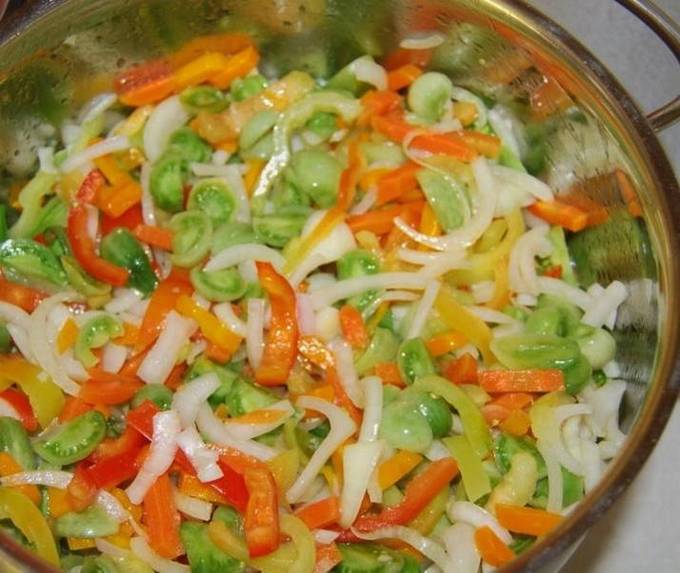 Салат из зеленых помидор на зиму рецепты с фото пальчики оближешь