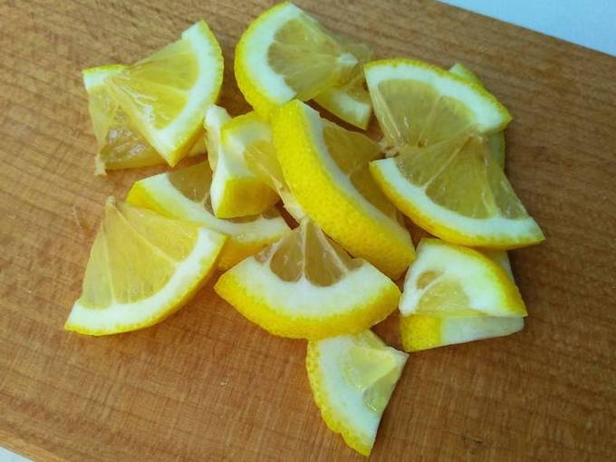 Компот из клубники с лимоном на зиму