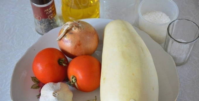 Кабачковая икра с помидорами и болгарским перцем через мясорубку