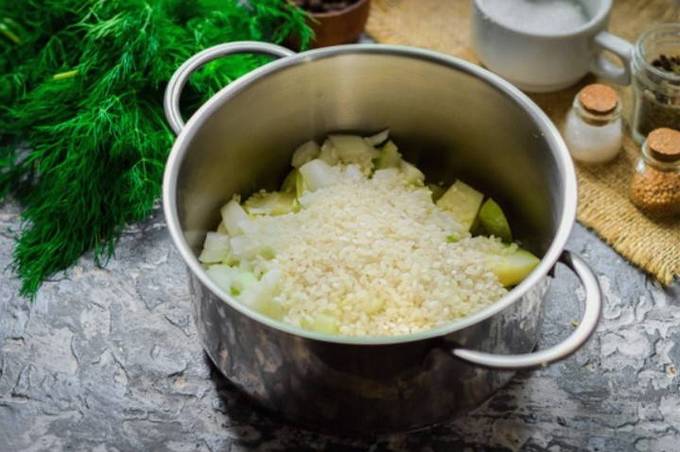 Салат из кабачков с рисом на зиму без стерилизации