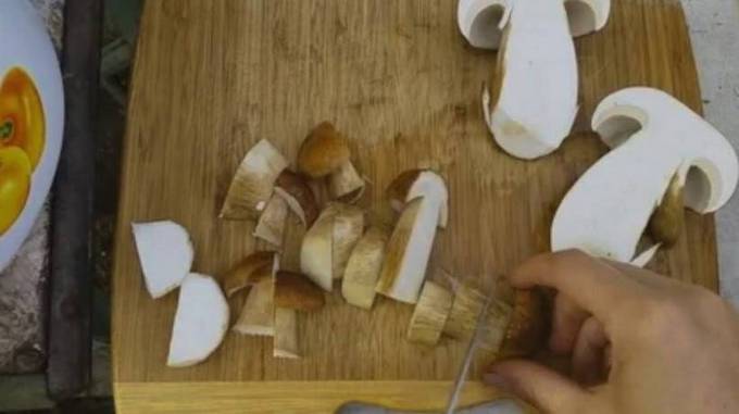 Маринованные белые грибы с уксусом на зиму