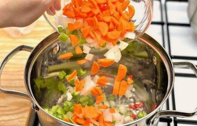 Рагу из замороженных овощей с картошкой