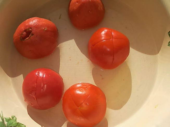 Кабачковая икра с помидорами без обжарки