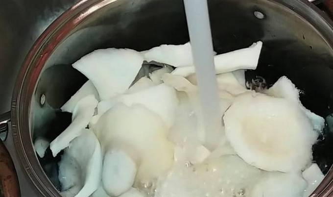 Как солить белые грузди горячим способом на зиму — простой рецепт » Сусеки