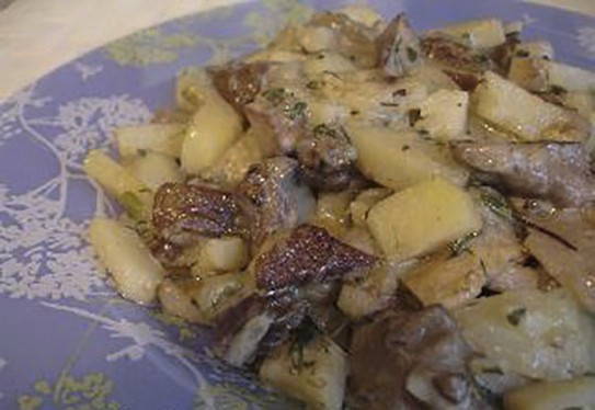 Подосиновики жареные с картошкой и сметаной