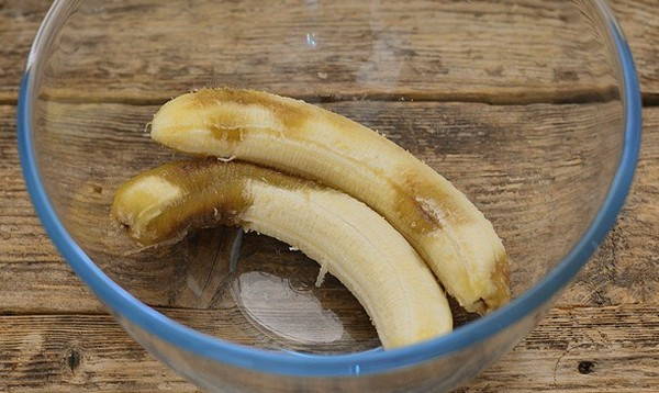 Манник на молоке с бананом в духовке