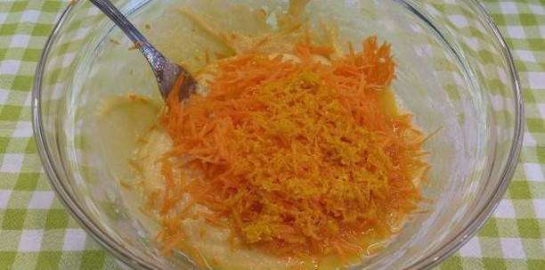 Морковно-апельсиновые маффины