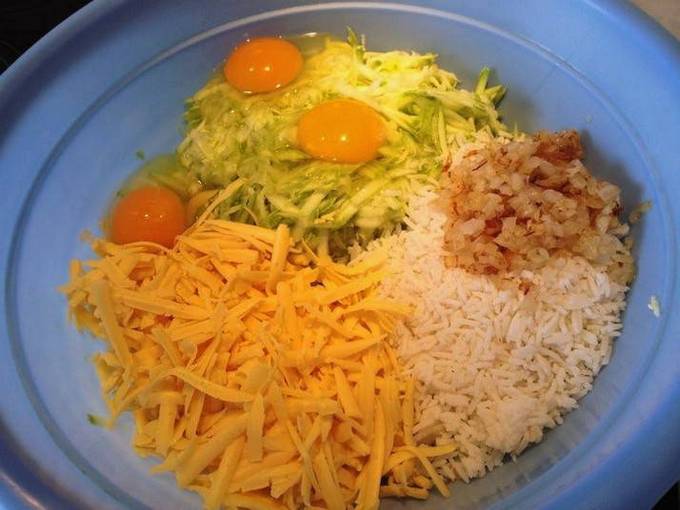 Рисовая запеканка с кабачком и сыром