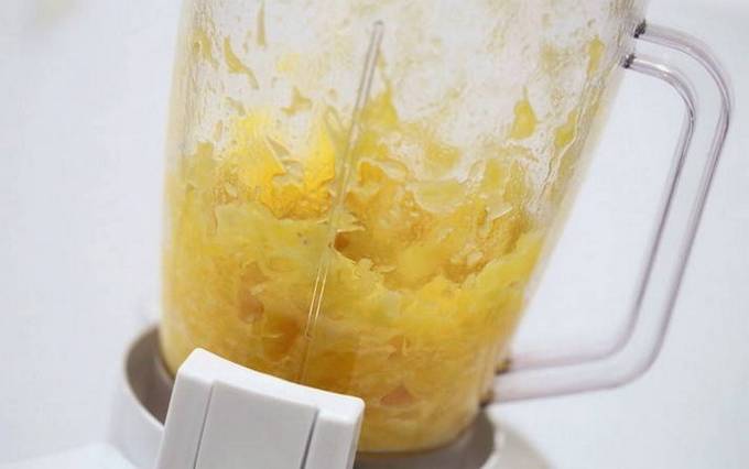 Постный манник на апельсиновом соке в духовке