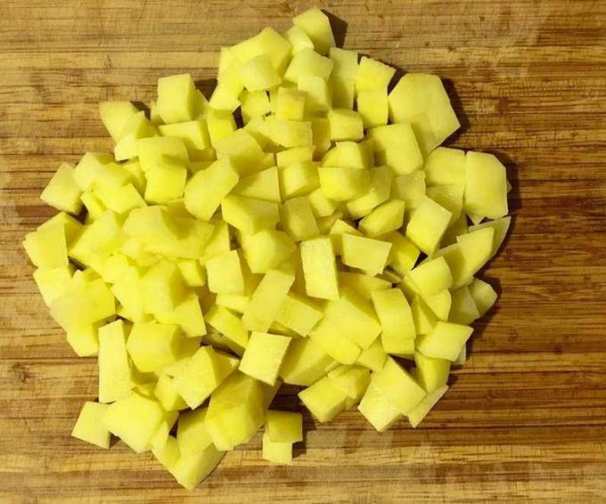 Овощное рагу с кабачками, капустой и картошкой в духовке