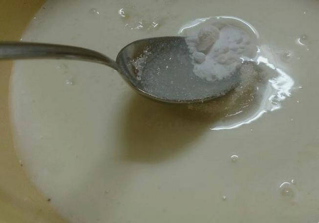 Оладьи на кислом молоке без яиц