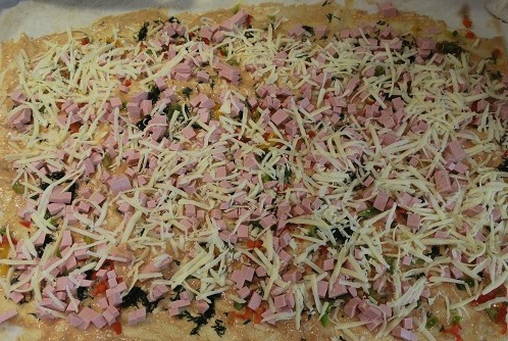 Пицца из лаваша слоями в духовке