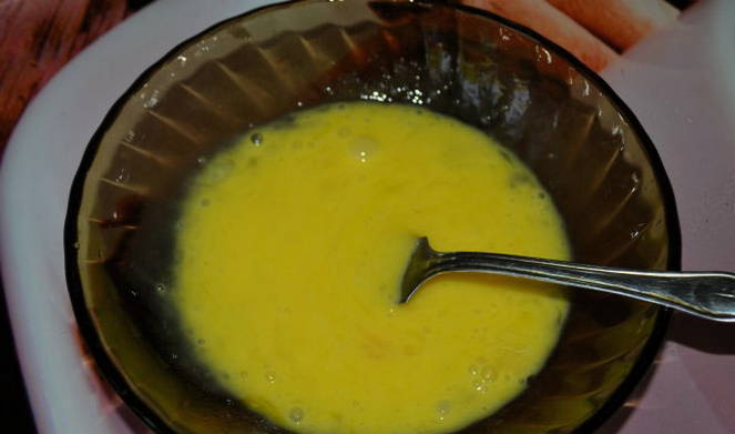Сосиска в лаваше в кляре на сковороде
