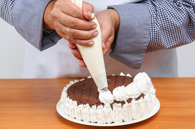 Украшение торта дома своими руками (47 фото)