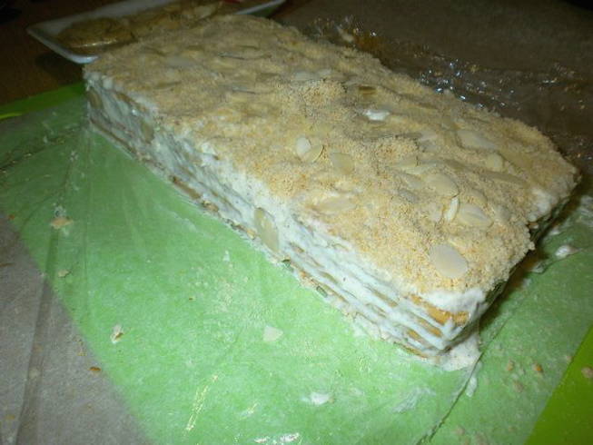Торт из печенья «Топленое молоко» без выпечки