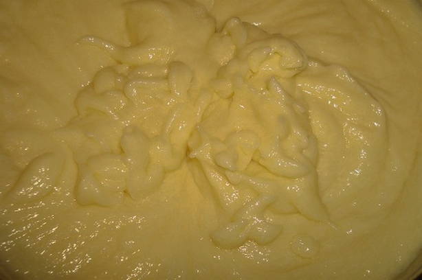 Заварной крем для Наполеона на молоке с яйцами и маслом