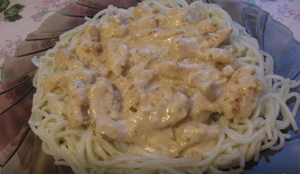Сырные спагетти карбонара