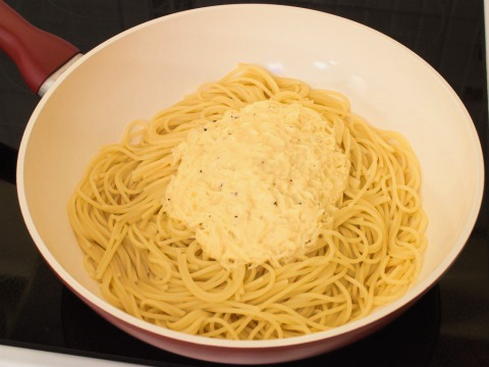 Карбонара с беконом в сливочном соусе - классический рецепт