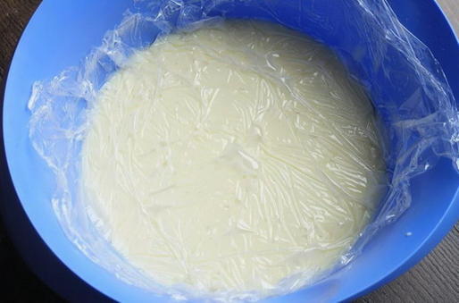 Крем Пломбир на сливках для выравнивания торта