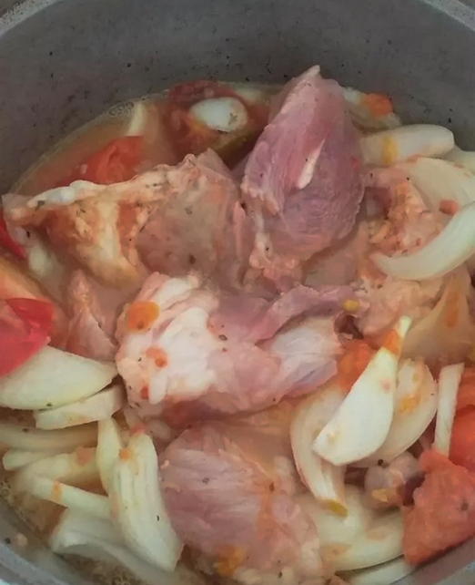 Как правильно приготовить шурпу из свинины