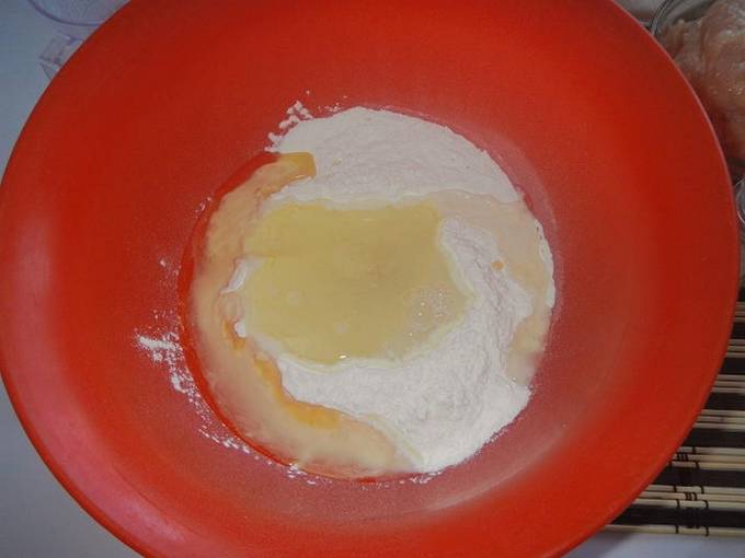 Тесто на чебуреки с водкой без яиц
