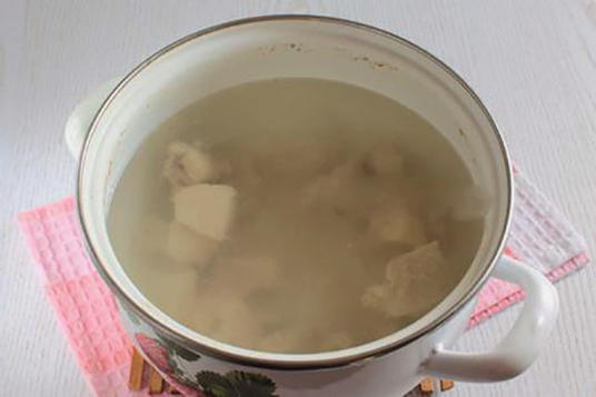 Суп харчо из свинины с рисом классический