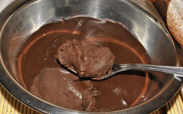 Сливочно-шоколадный крем для бисквитного торта